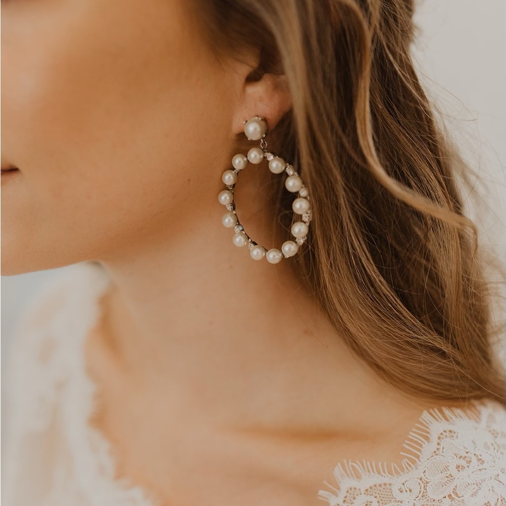 Ti Adoro. 15077 Earrings. Silver/Crystal Cream Pearls.
